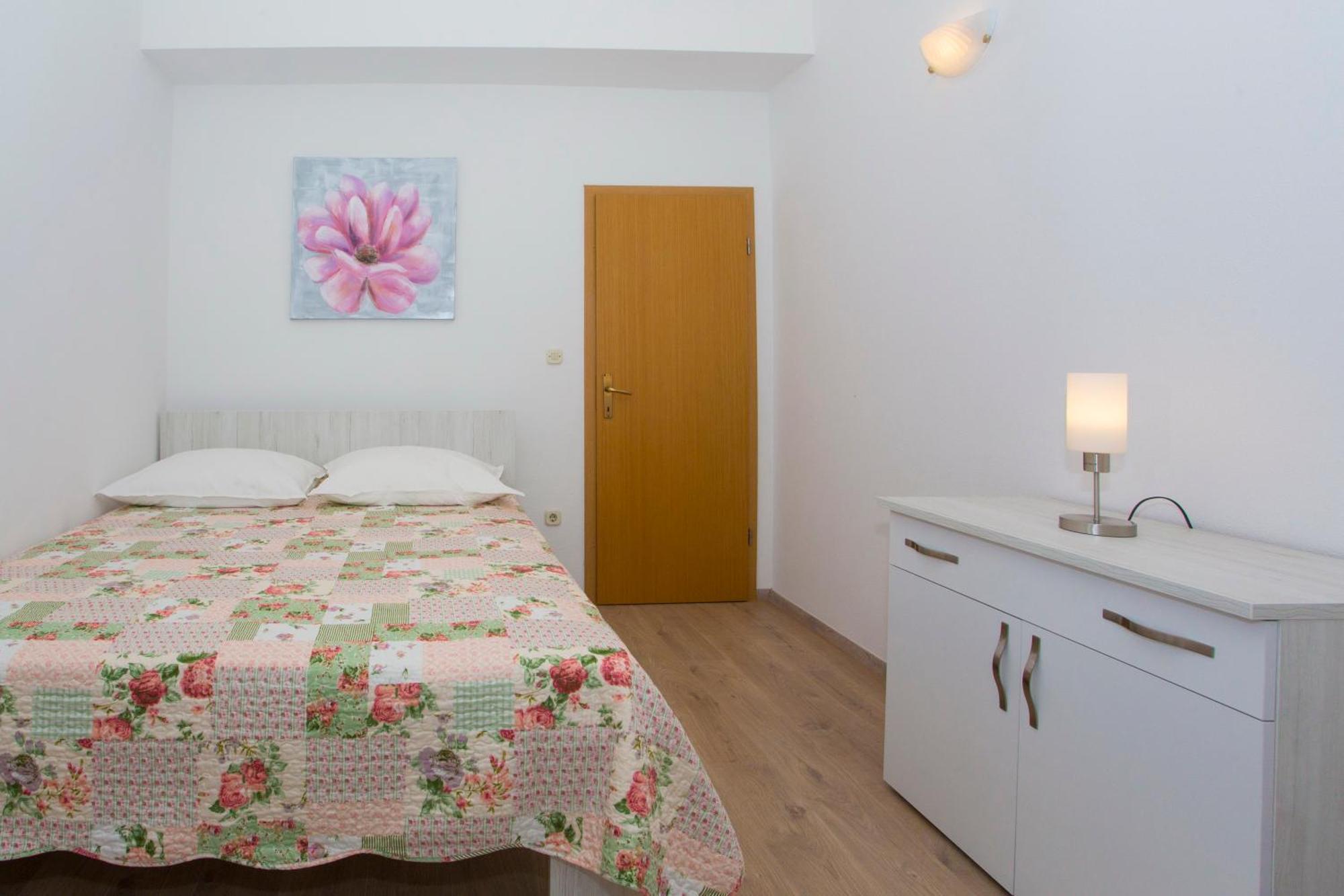 Apartments Dundic Makarska Eksteriør billede