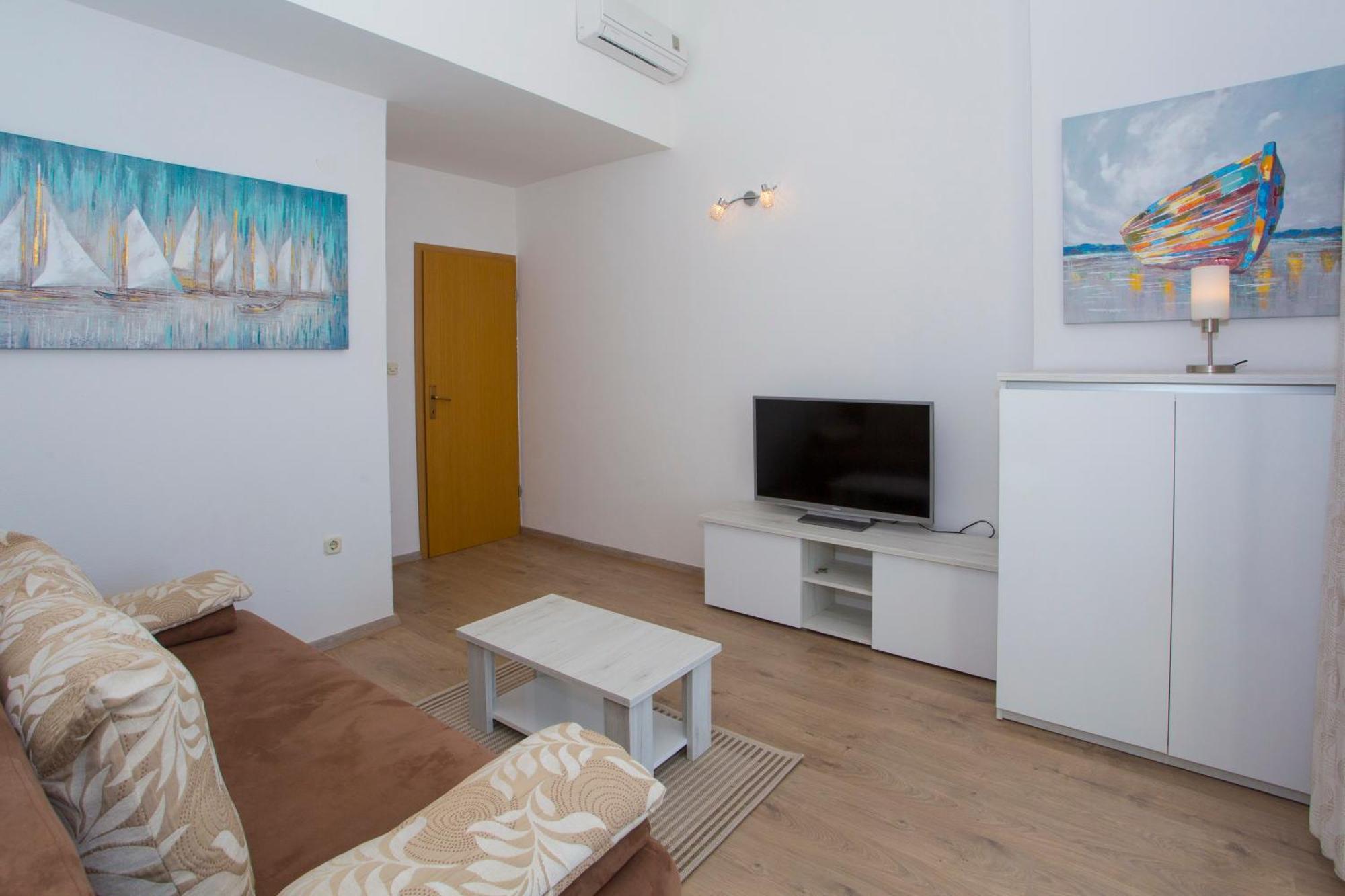 Apartments Dundic Makarska Eksteriør billede