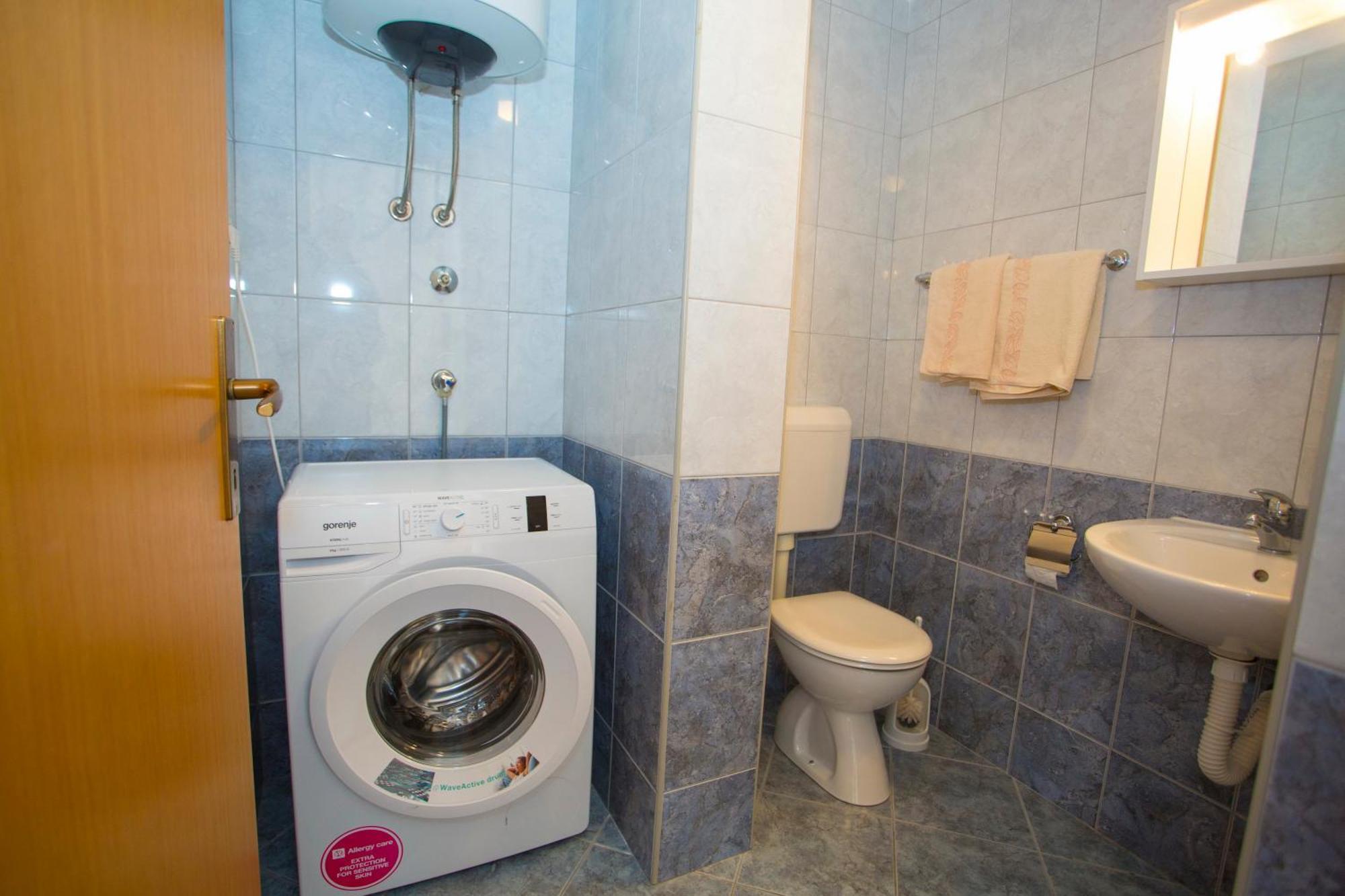 Apartments Dundic Makarska Eksteriør billede